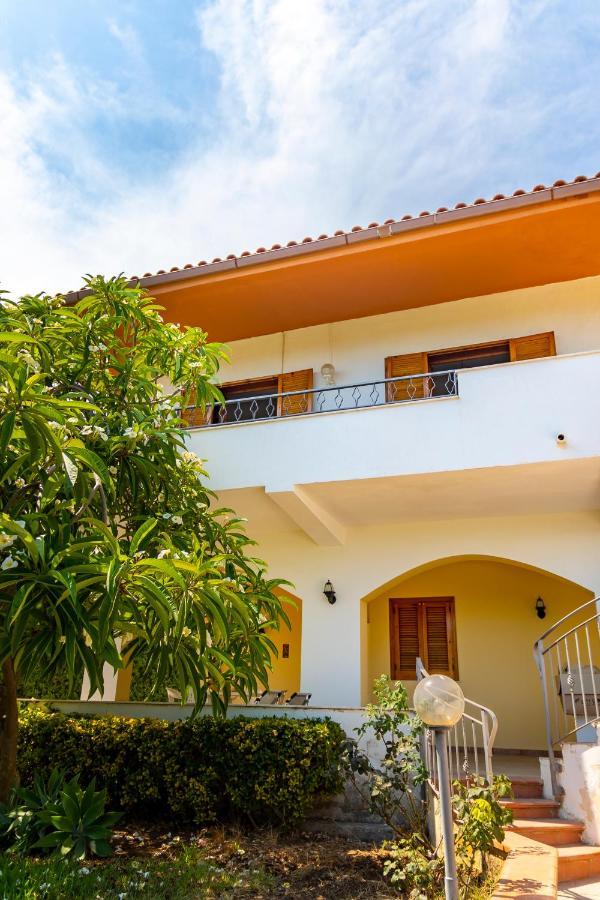 Nice To Stay Фонтане Бианче Екстериор снимка
